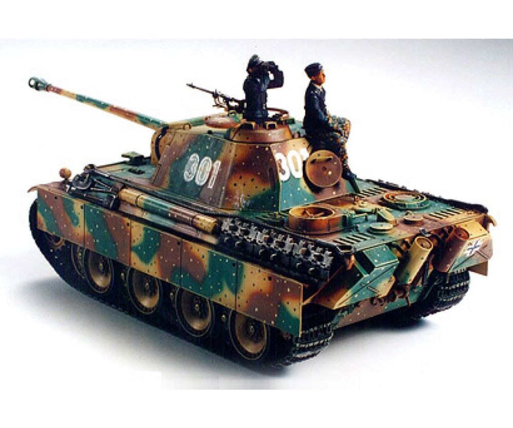 TAMIYA 1:35 WWII SdKfz.171 Panther G Späte.(2)