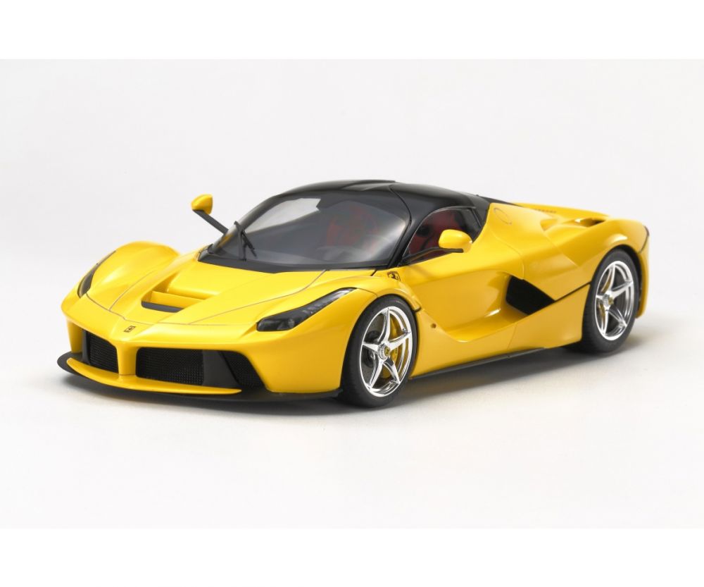 TAMIYA 1:24 Ferrari LaFerrari Yellow Version
