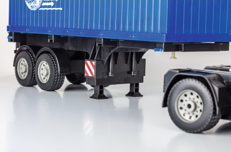 CARSON 1:20 MB Arocs m.Container 2.4G 100% RTR