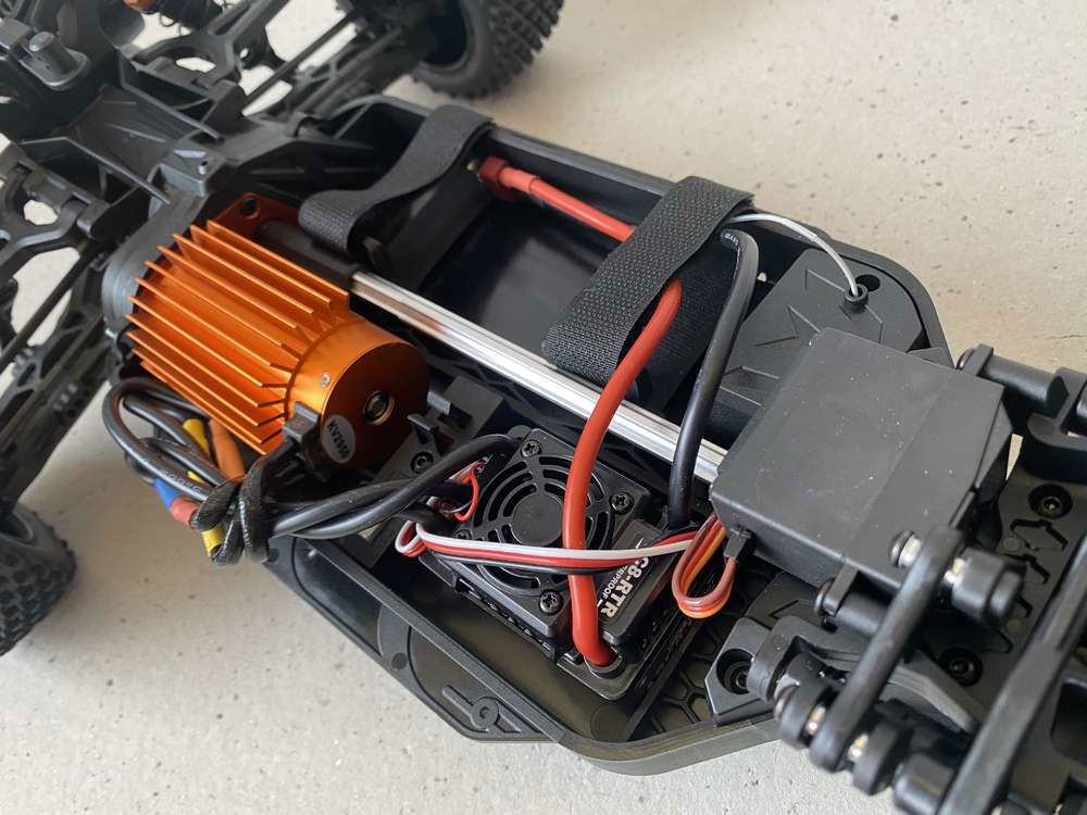 df-models Destructor BBL - 1:8 Buggy brushless