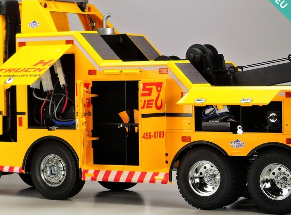 TAMIYA 1:14 RC Volvo FH16 Abschlepper 8x4