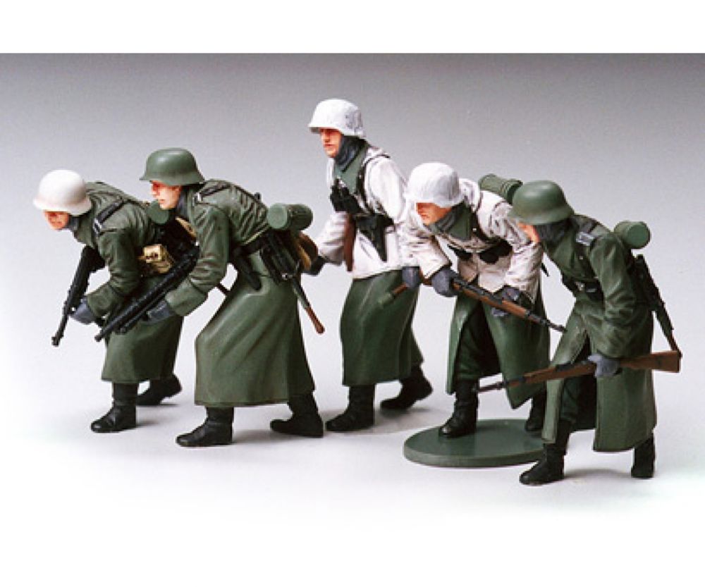 1:35 Figur-Set Dt. Infant. Winter (5)