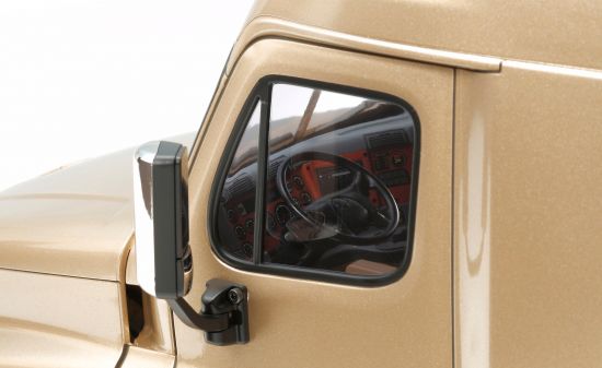 Tamiya 1:14 RC Freightliner Cascadia Evolution