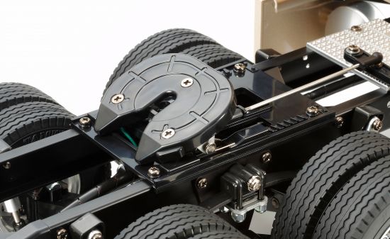 Tamiya 1:14 RC Freightliner Cascadia Evolution