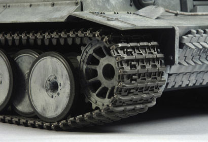 Tamiya 1:16 RC Panzer Tiger 1 Full Option