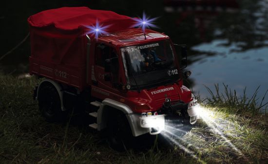 Carson 1:12 Unimog Feuerwehr 2,4 GHz 100% RTR