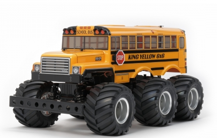TAMIYA 1:18 RC King Yellow 6x6 Bus (G6-01)