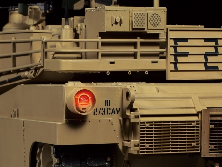 TAMIYA 1:16 RC US KPz M1A2 Abrams Full Option